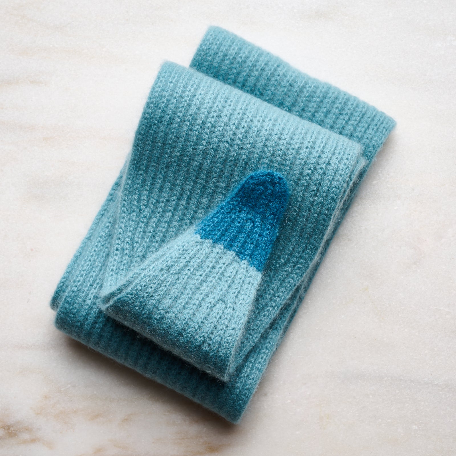 Organic Cashmere Neck Scarf – Blanche + Mimi