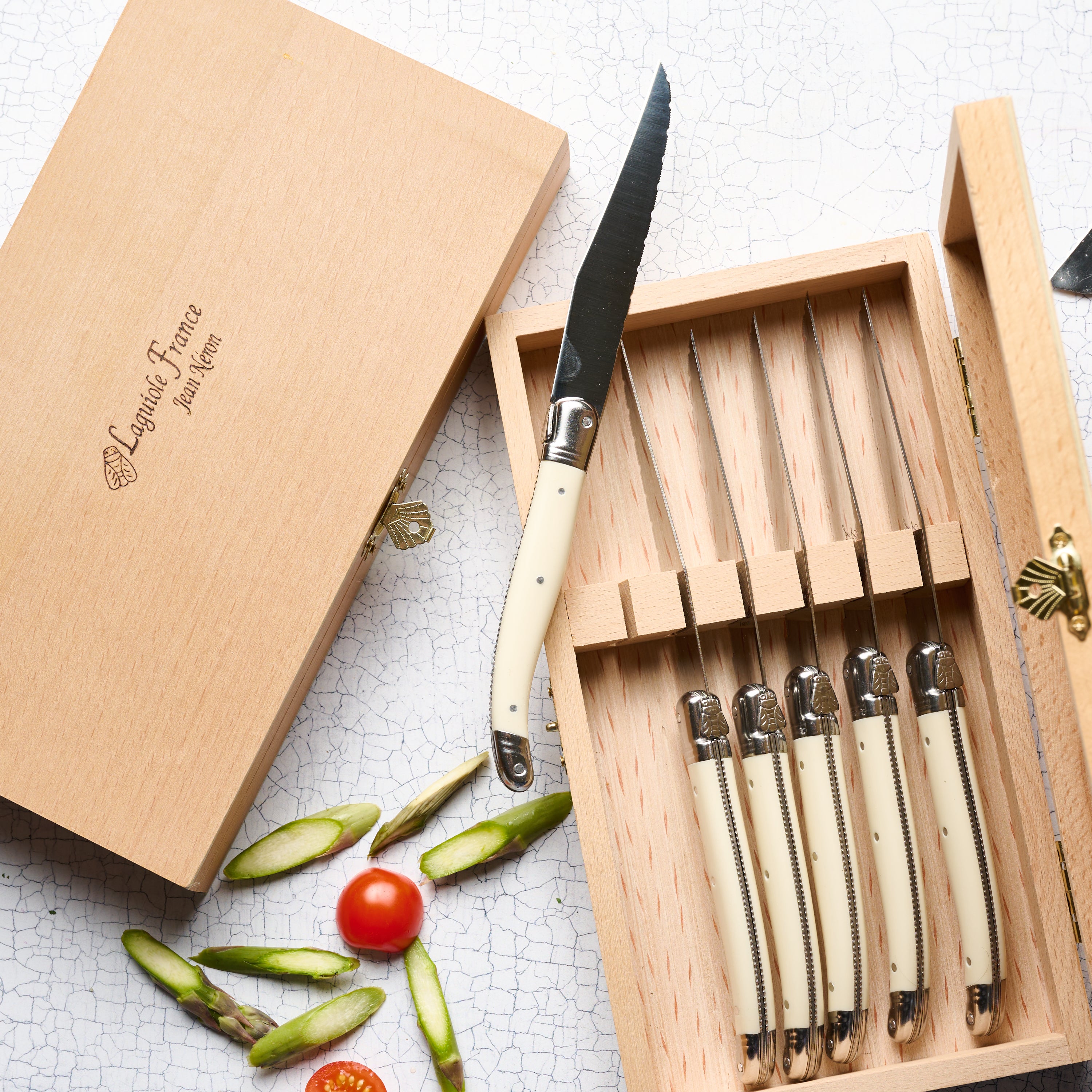 Steak Knives in Ivory