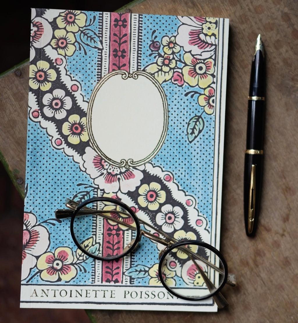 Notebook-Antoinette Poisson – Blanche + Mimi