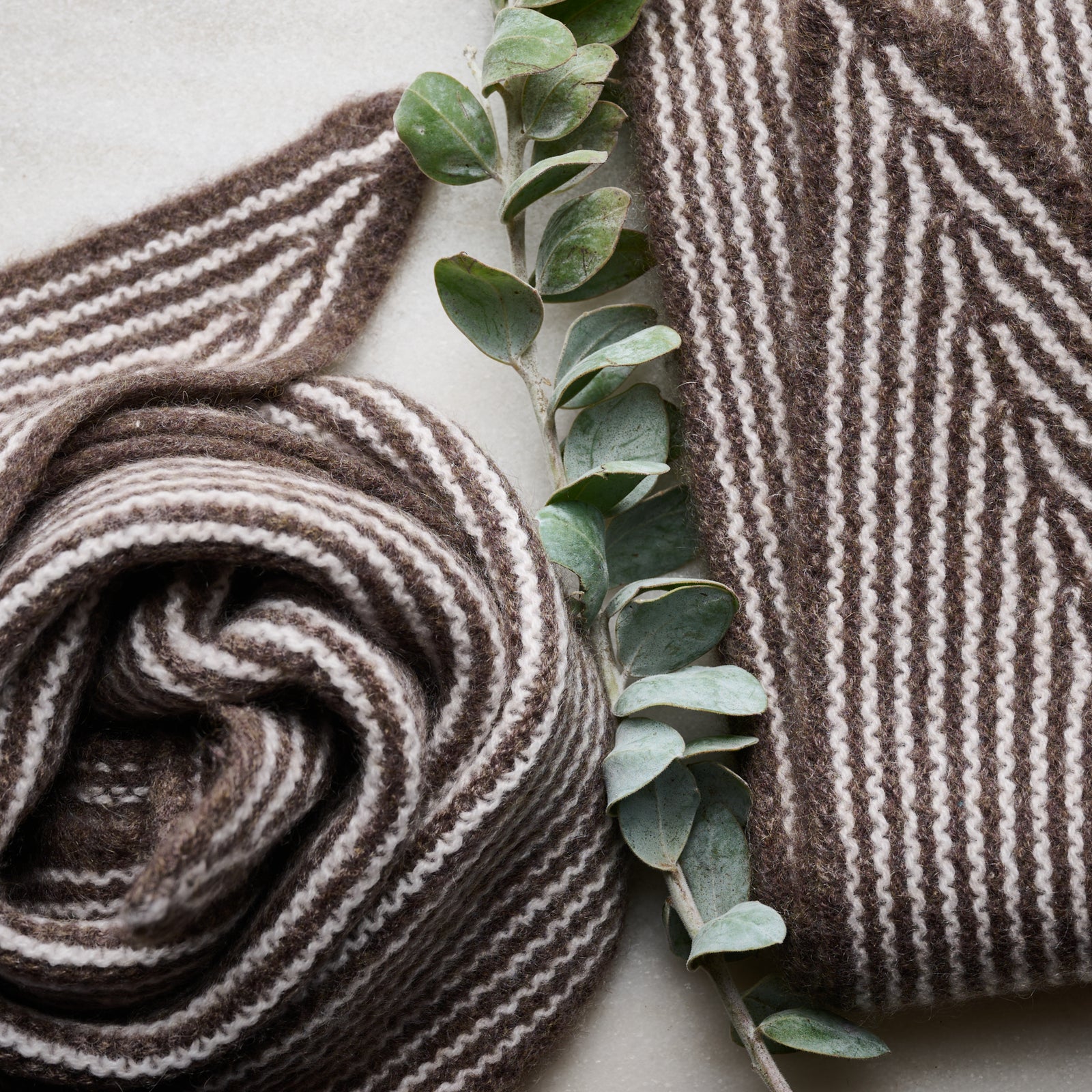 【極美品】Seeall（シーオール）Rib Knit Scarf Sailor Organic Cashmere Rib Neck Scarf – Blanche + Mimi