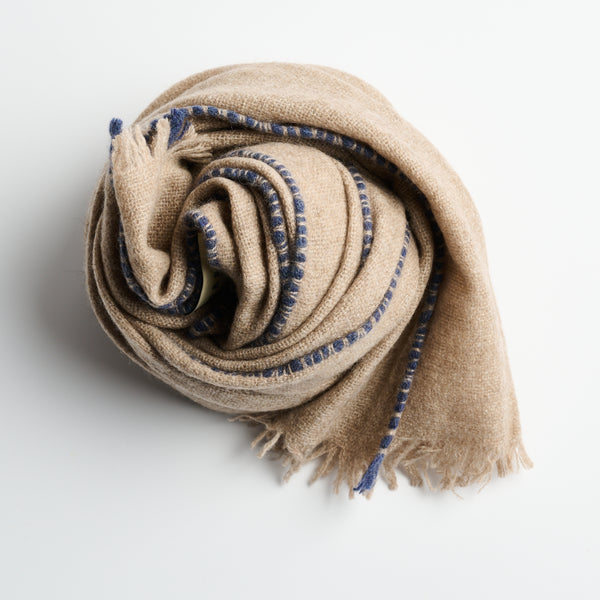 LIGHTWEIGHT CASHMERE WRAP/SCARF