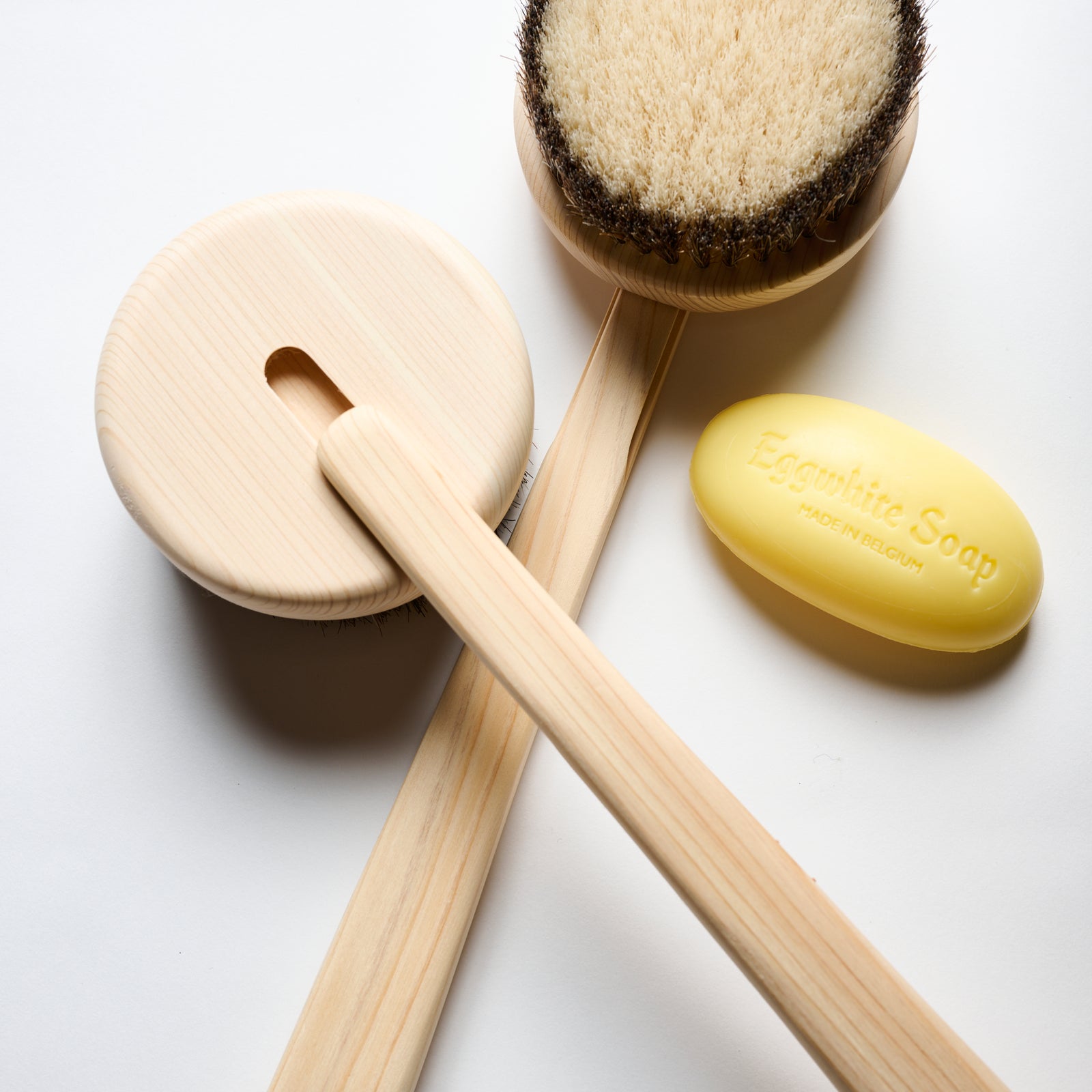 【まみー】Face cleansing brush＆ボディブラシ ショート まみー】Face cleansing brush＆ボディブラシ ショート まみー様