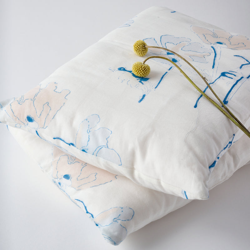 Mini flowered travel pillow