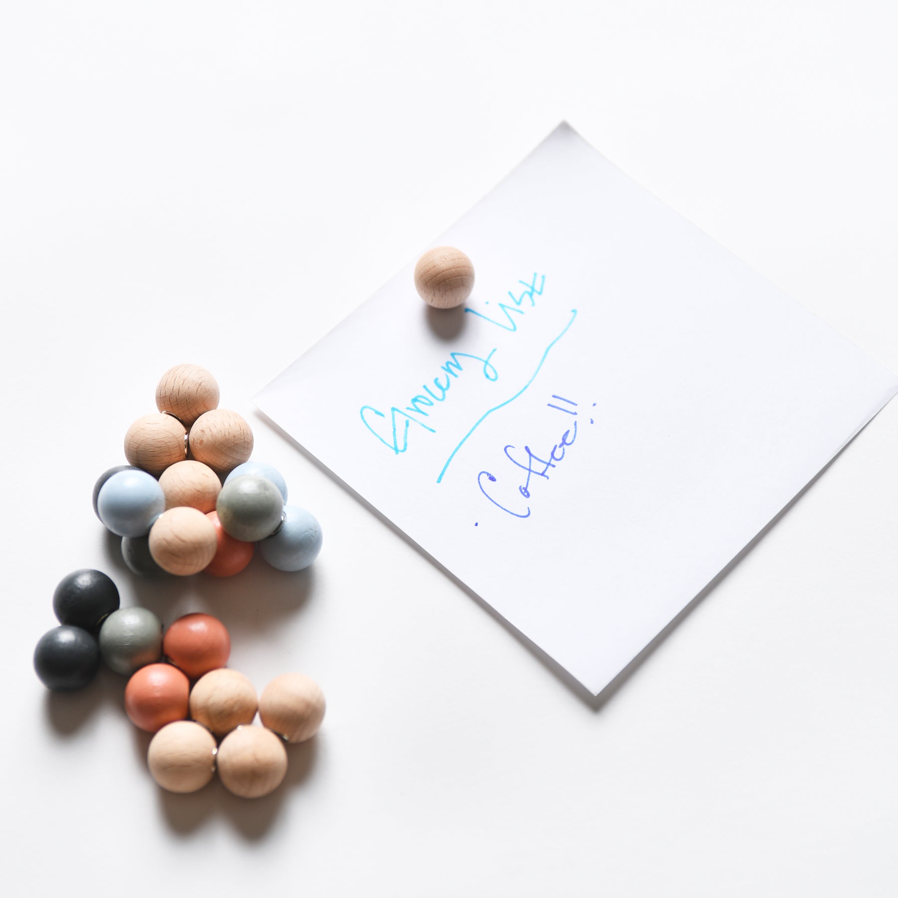 Small Wooden Magnets, Assorted Colors