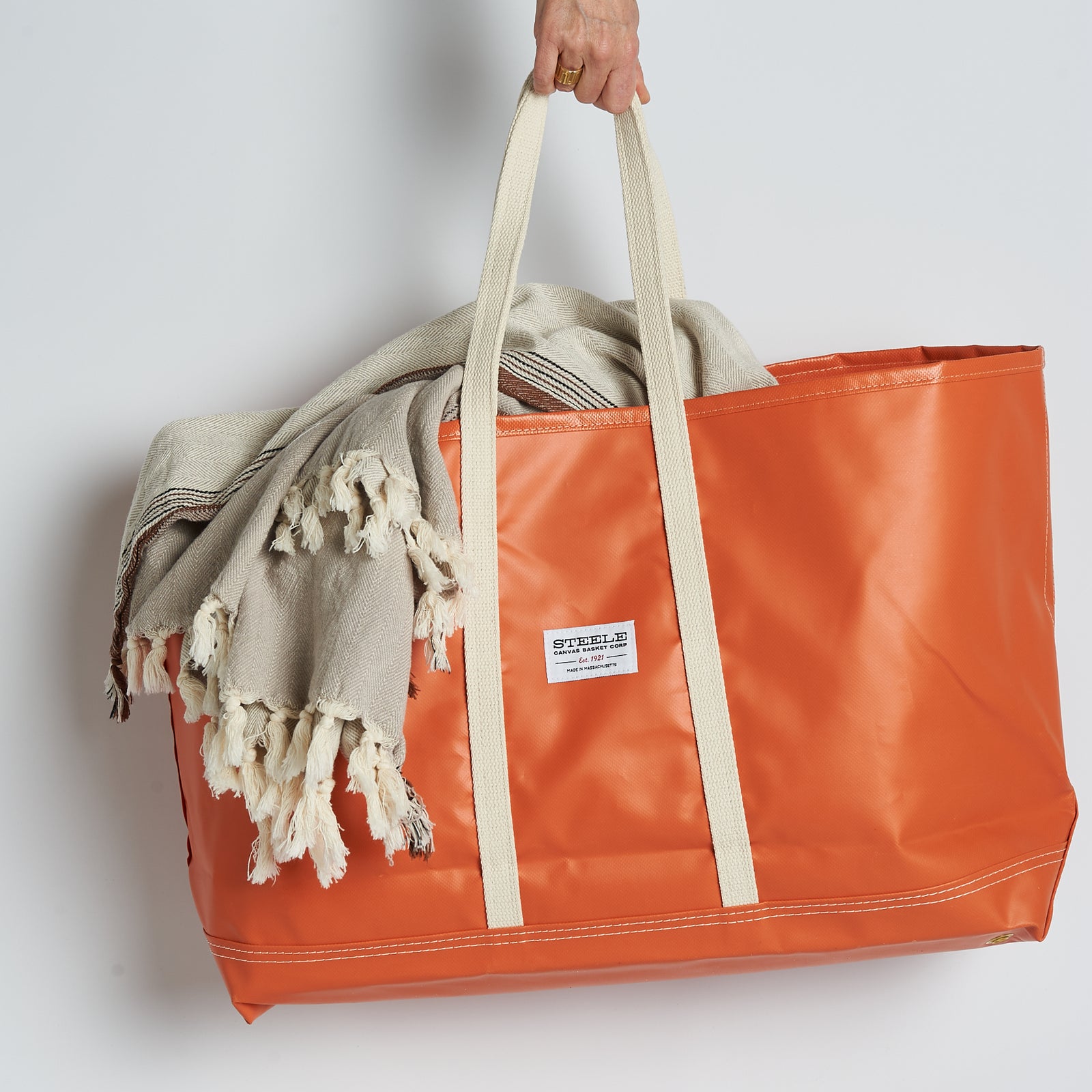 BlancheMimi02220048_1600x.jpg?