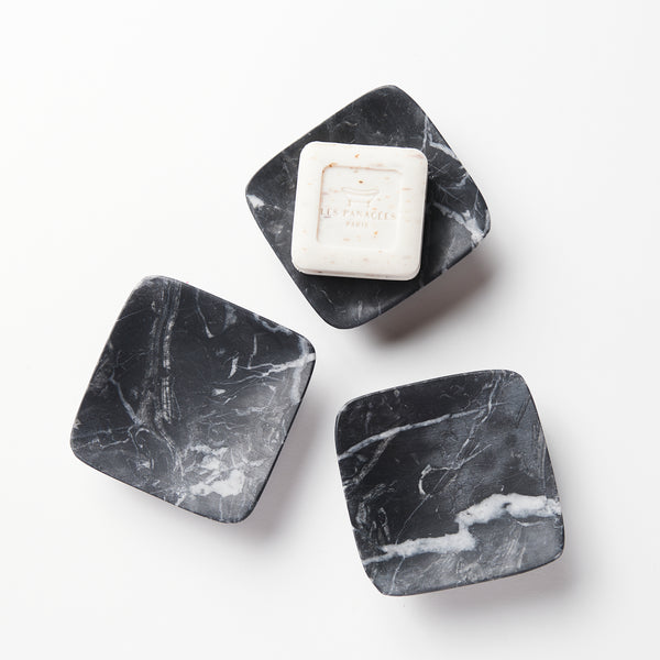 BLACK MARBLE DISPASSION 07 ポーチ BlancheMimi0722226452_600x600_
